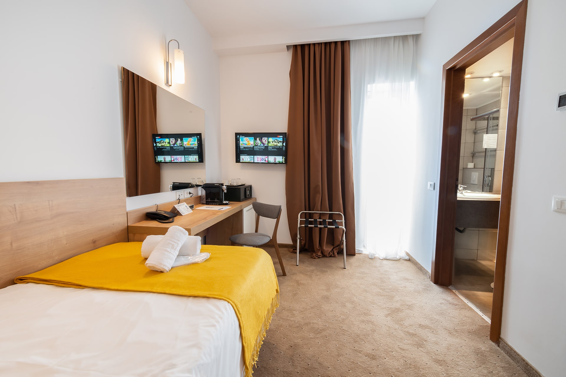 Standard Single Room